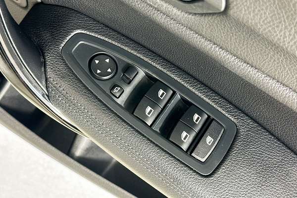 2016 BMW 1 M135i F20 LCI