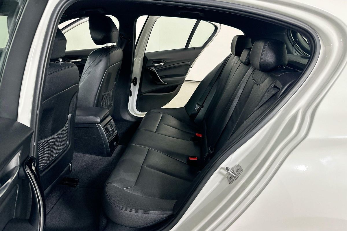 2016 BMW 1 M135i F20 LCI