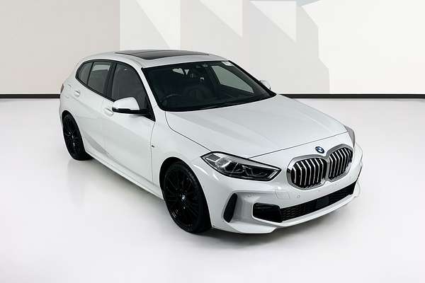 2022 BMW 1 18i M SPORT F40