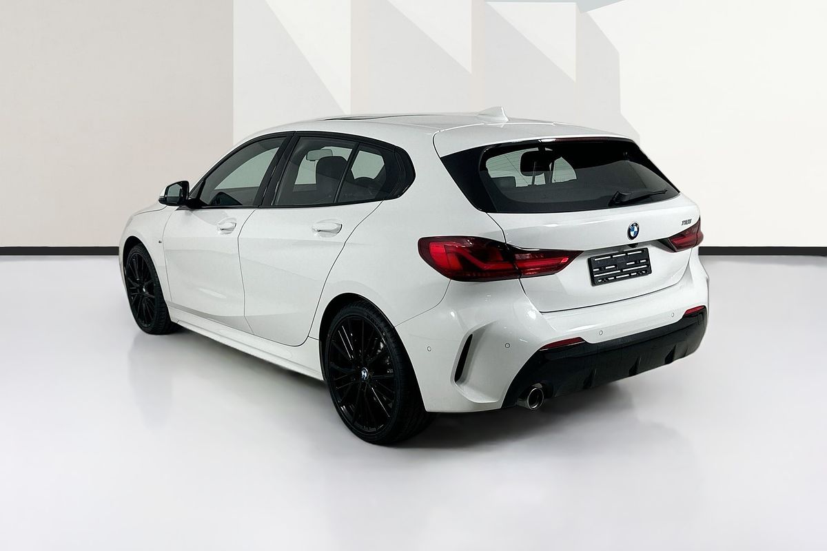 2022 BMW 1 18i M SPORT F40