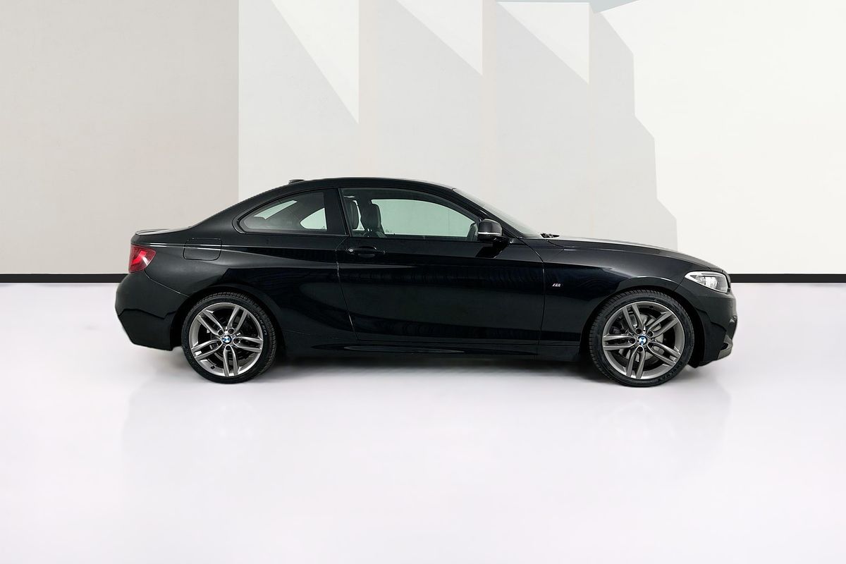 2017 BMW 2 20i M SPORT F22 MY17