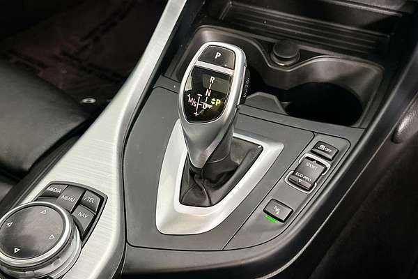 2014 BMW 2 M235i F22