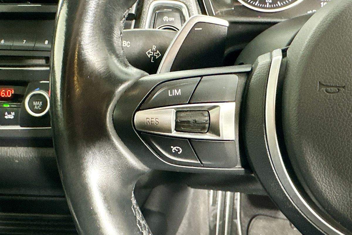 2014 BMW 2 M235i F22