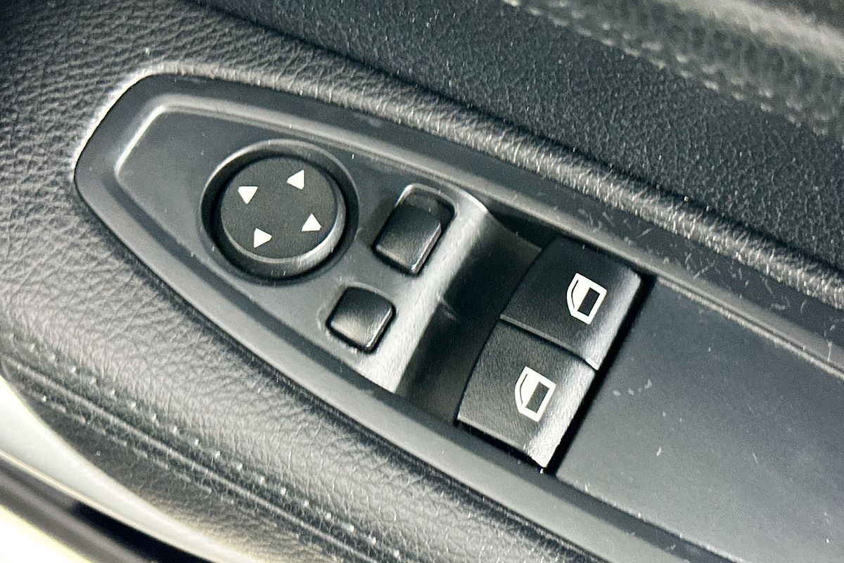 2014 BMW 2 M235i F22