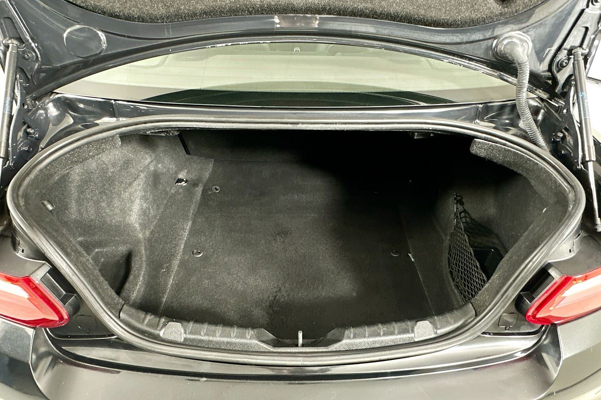 2014 BMW 2 M235i F22