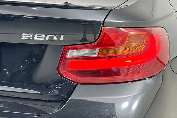 2017 BMW 2 20i M SPORT F22 MY17