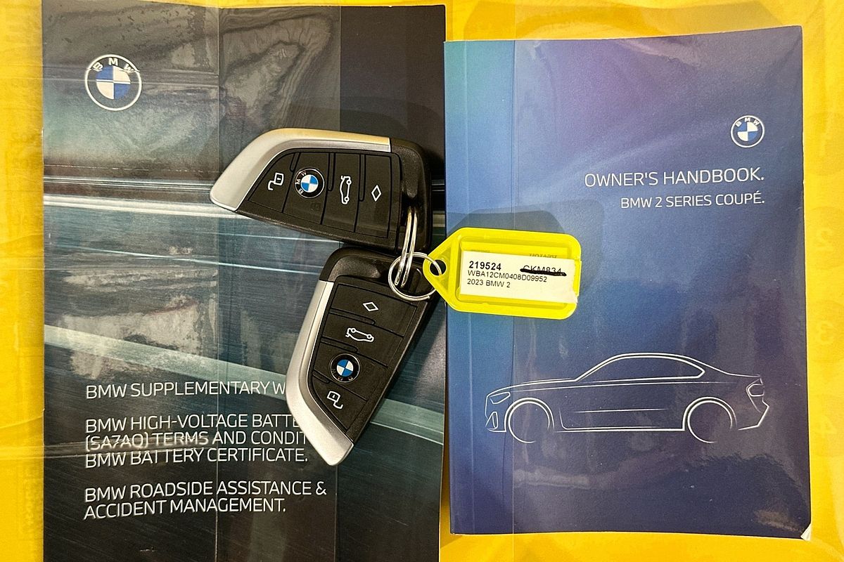 2023 BMW 2 20i M SPORT G42