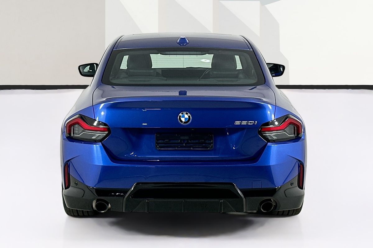 2023 BMW 2 20i M SPORT G42