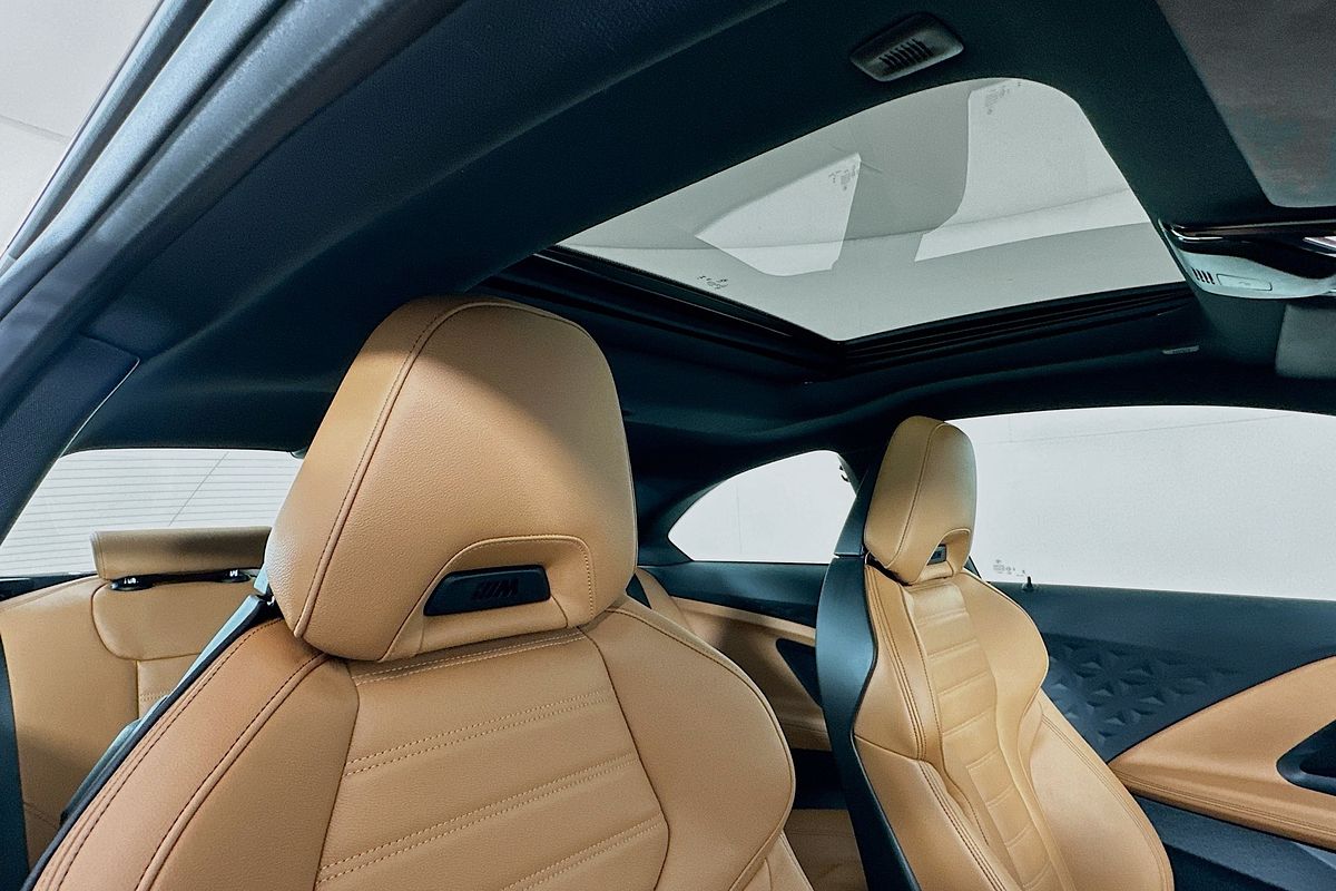 2023 BMW 2 M240i xDRIVE G42