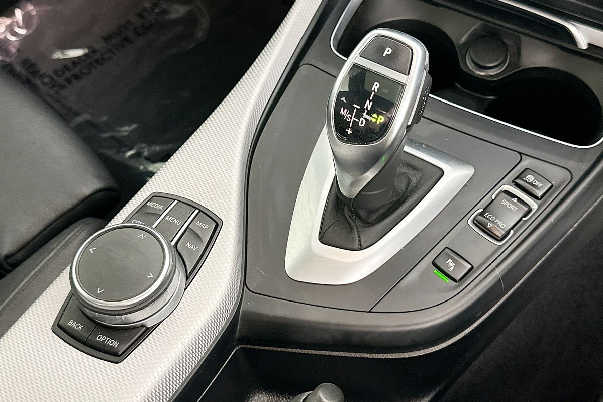 2019 BMW 2 20i M SPORT F22