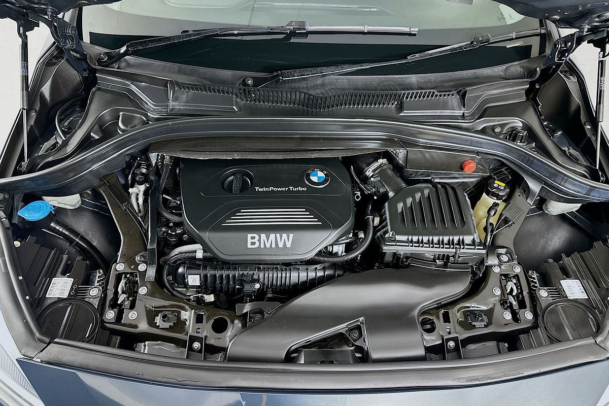 2015 BMW 2 20i ACTIVE TOURER SPORT LINE F45