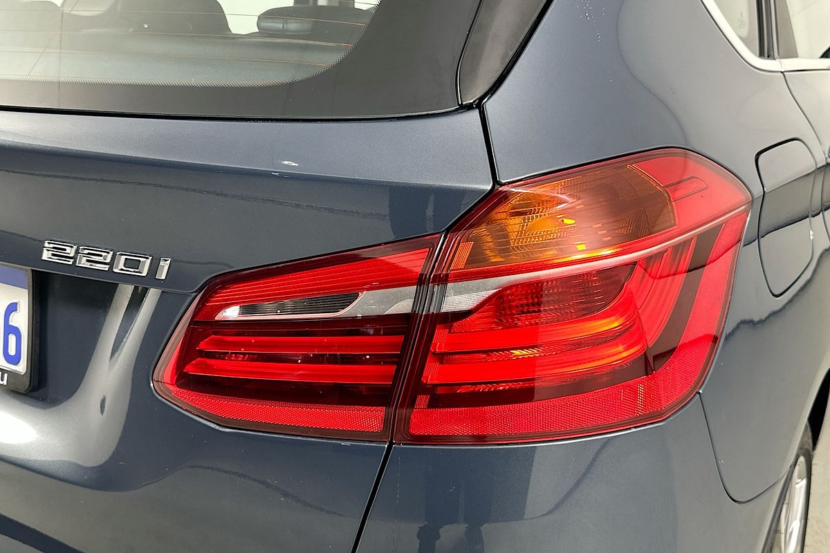 2015 BMW 2 20i ACTIVE TOURER SPORT LINE F45