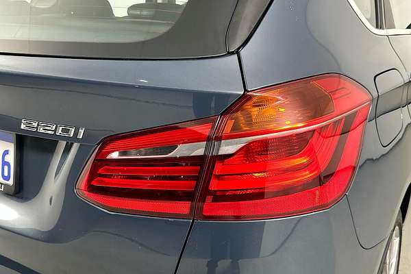 2015 BMW 2 20i ACTIVE TOURER SPORT LINE F45