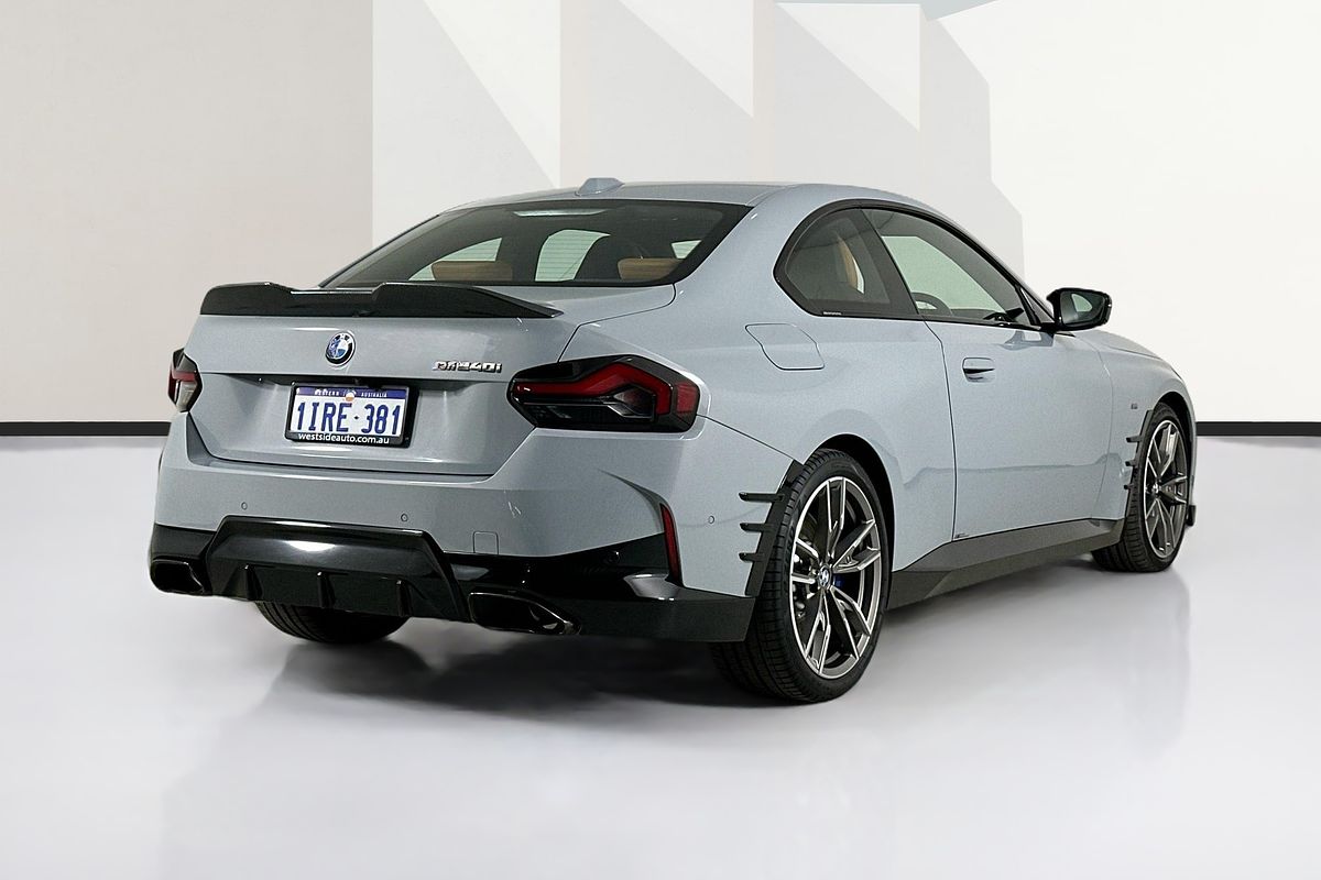 2023 BMW 2 M240i xDRIVE G42
