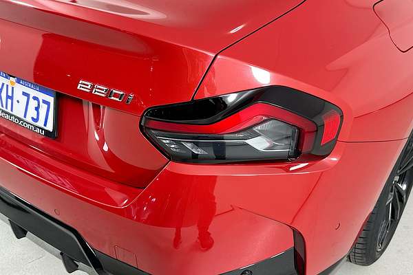 2023 BMW 2 20i M SPORT G42