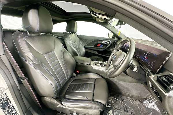 2022 BMW 2 M240i xDRIVE G42