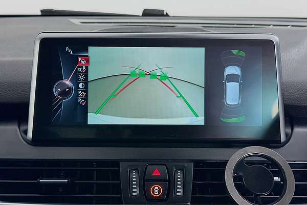 2015 BMW 2 25i ACTIVE TOURER LUXURY LINE F45