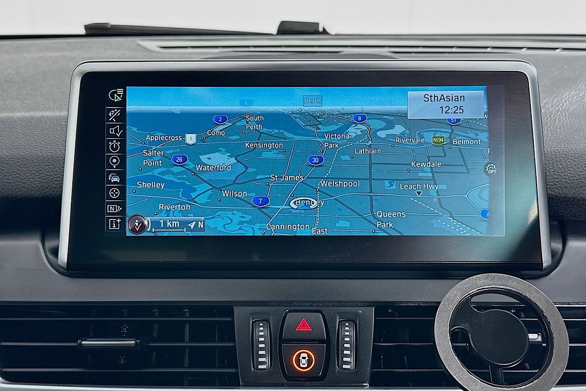 2015 BMW 2 25i ACTIVE TOURER LUXURY LINE F45