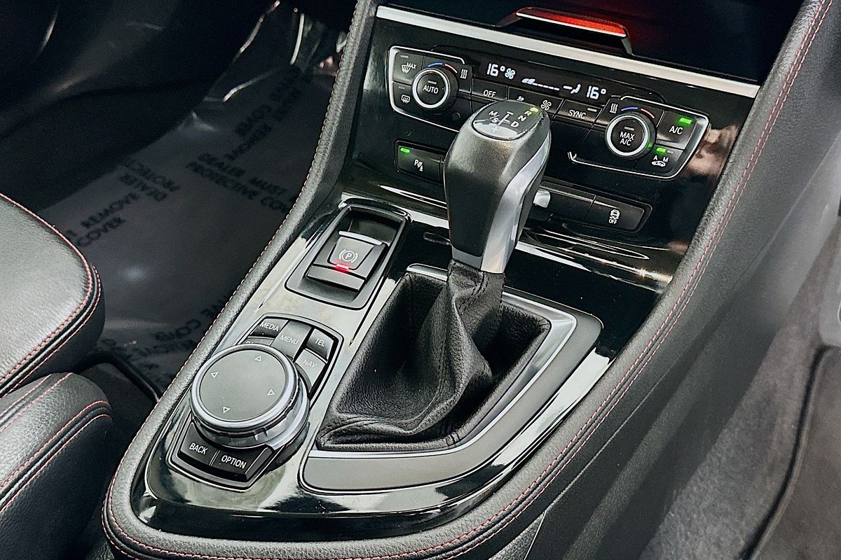 2015 BMW 2 25i ACTIVE TOURER LUXURY LINE F45