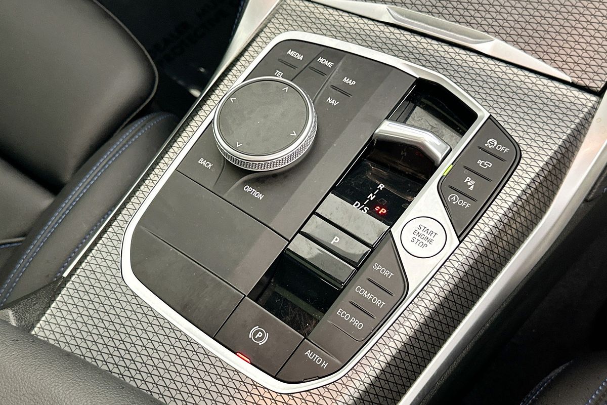 2022 BMW 2 M240i xDRIVE G42