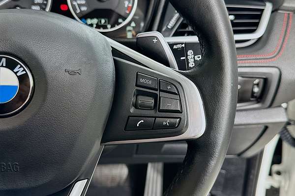 2015 BMW 2 25i ACTIVE TOURER LUXURY LINE F45