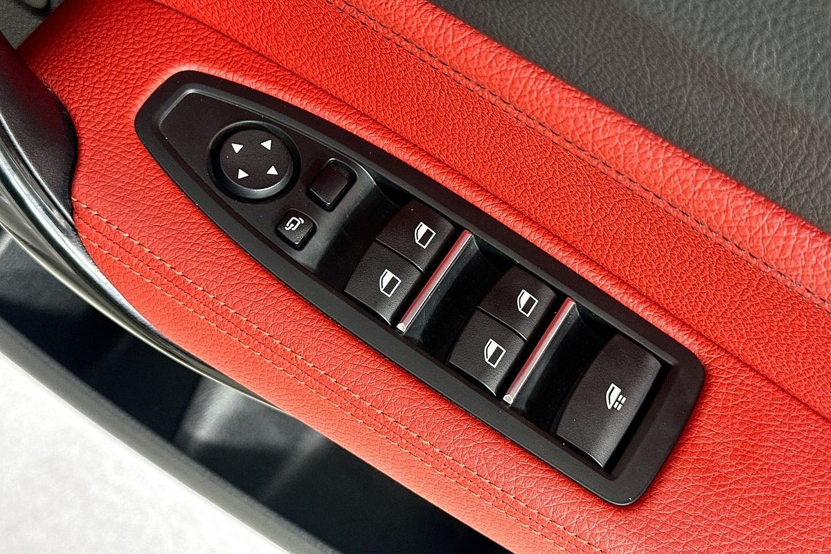 2018 BMW 2 30i M SPORT F23 MY18