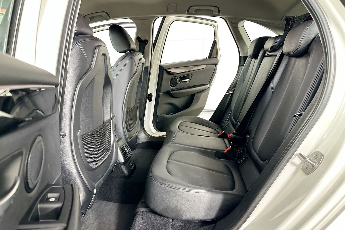 2016 BMW 2 18d ACTIVE TOURER LUXURY LINE F45