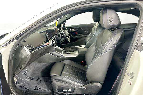 2022 BMW 2 M240i xDRIVE G42