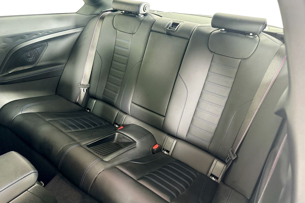 2022 BMW 2 M240i xDRIVE G42