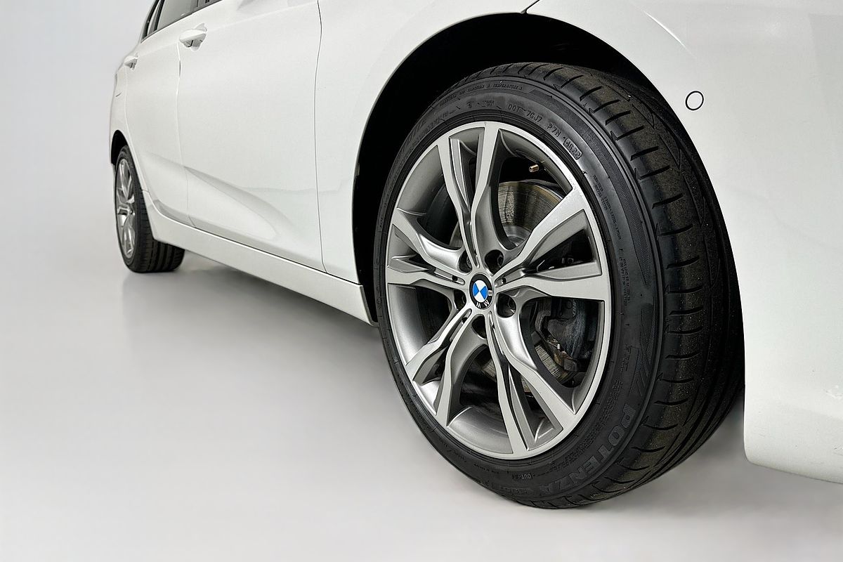 2015 BMW 2 25i ACTIVE TOURER LUXURY LINE F45