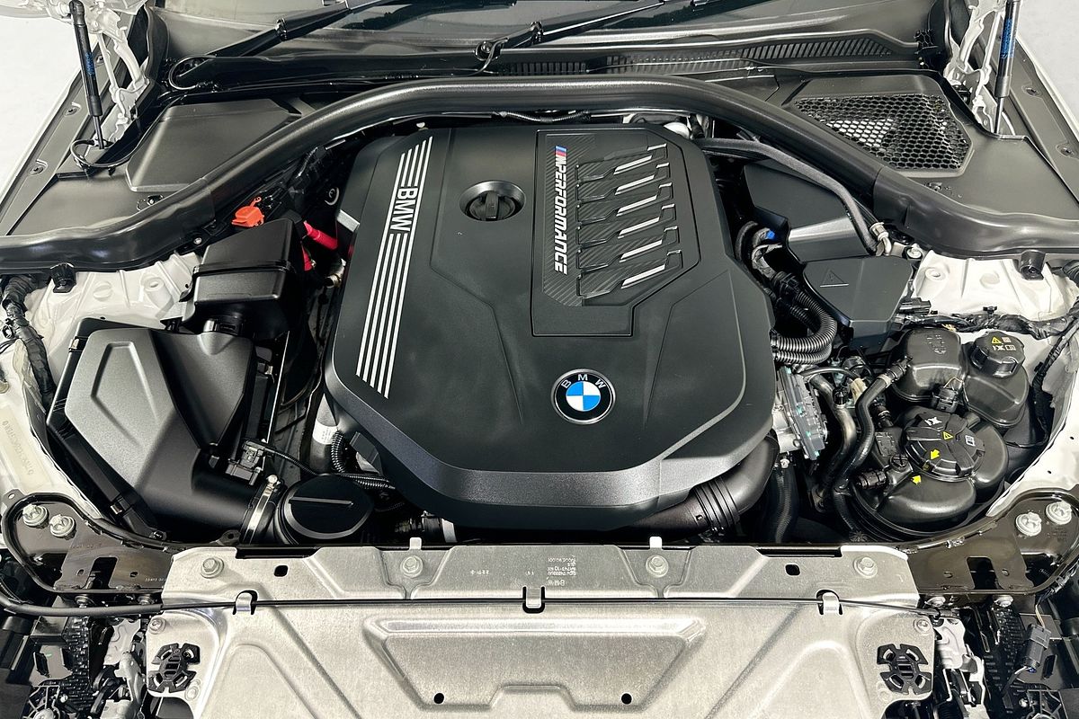 2022 BMW 2 M240i xDRIVE G42