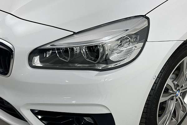 2015 BMW 2 25i ACTIVE TOURER LUXURY LINE F45
