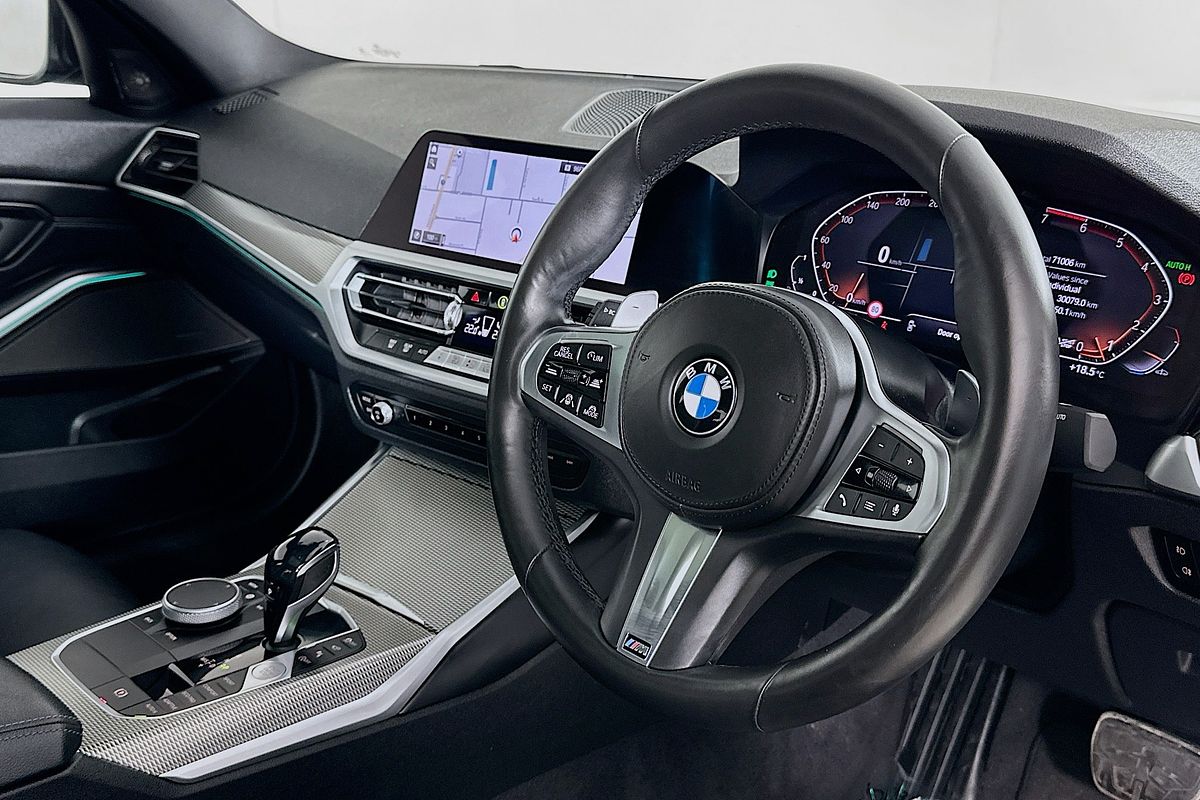 2020 BMW 3 30i M SPORT G20