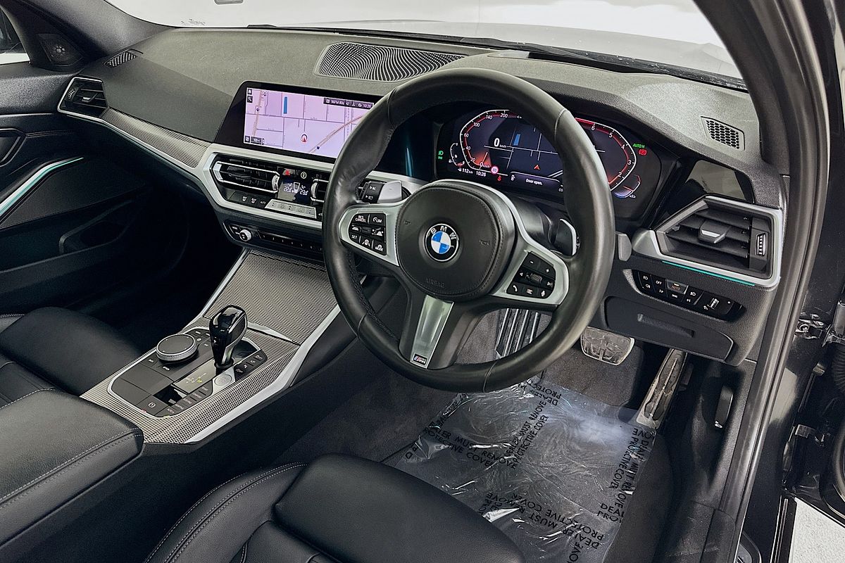 2020 BMW 3 30i M SPORT G20