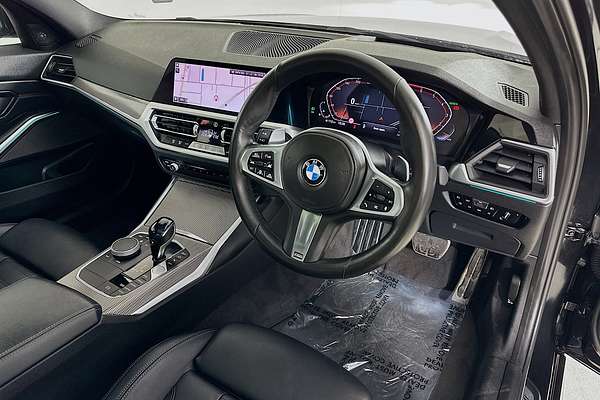 2020 BMW 3 30i M SPORT G20