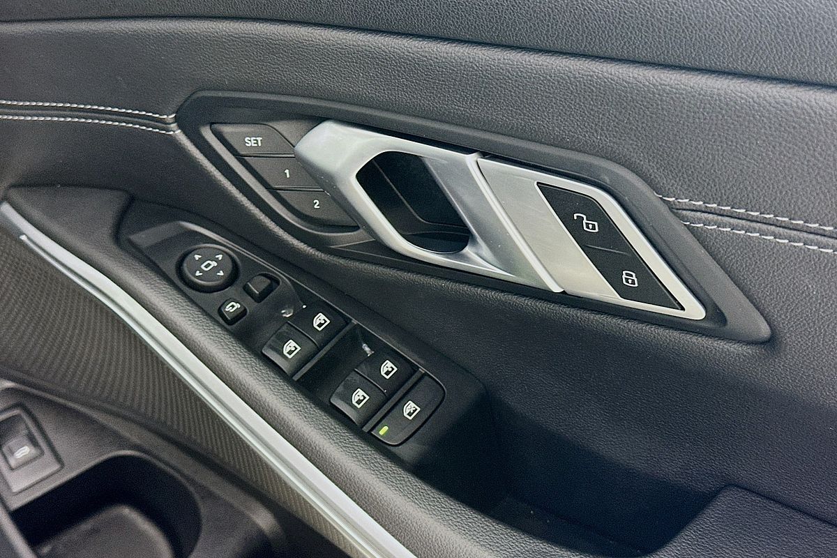 2021 BMW 3 30i M SPORT G20