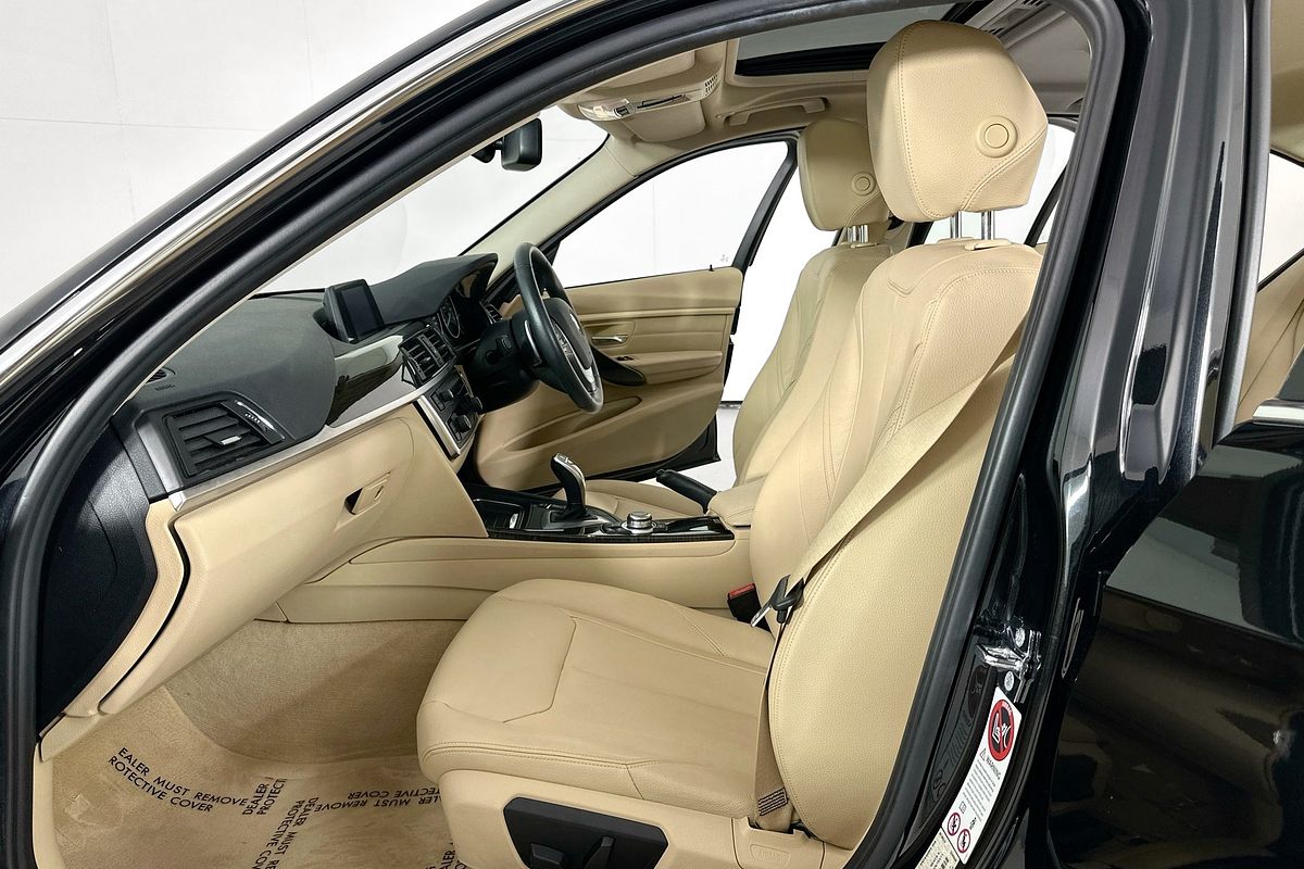 2012 BMW 3 20i F30