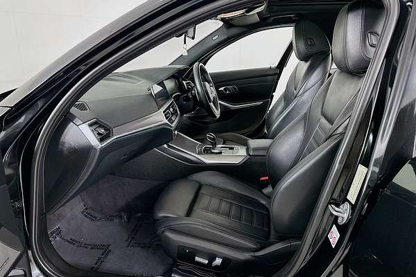 2020 BMW 3 30i M SPORT G20