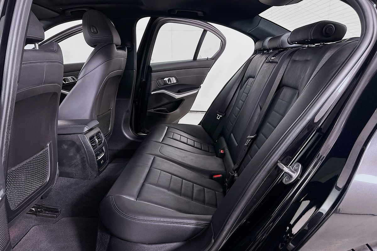 2021 BMW 3 30i M SPORT G20