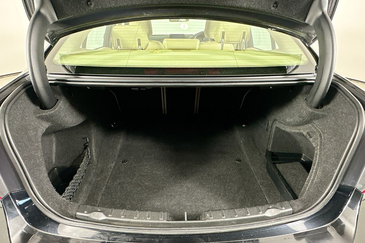2012 BMW 3 20i F30