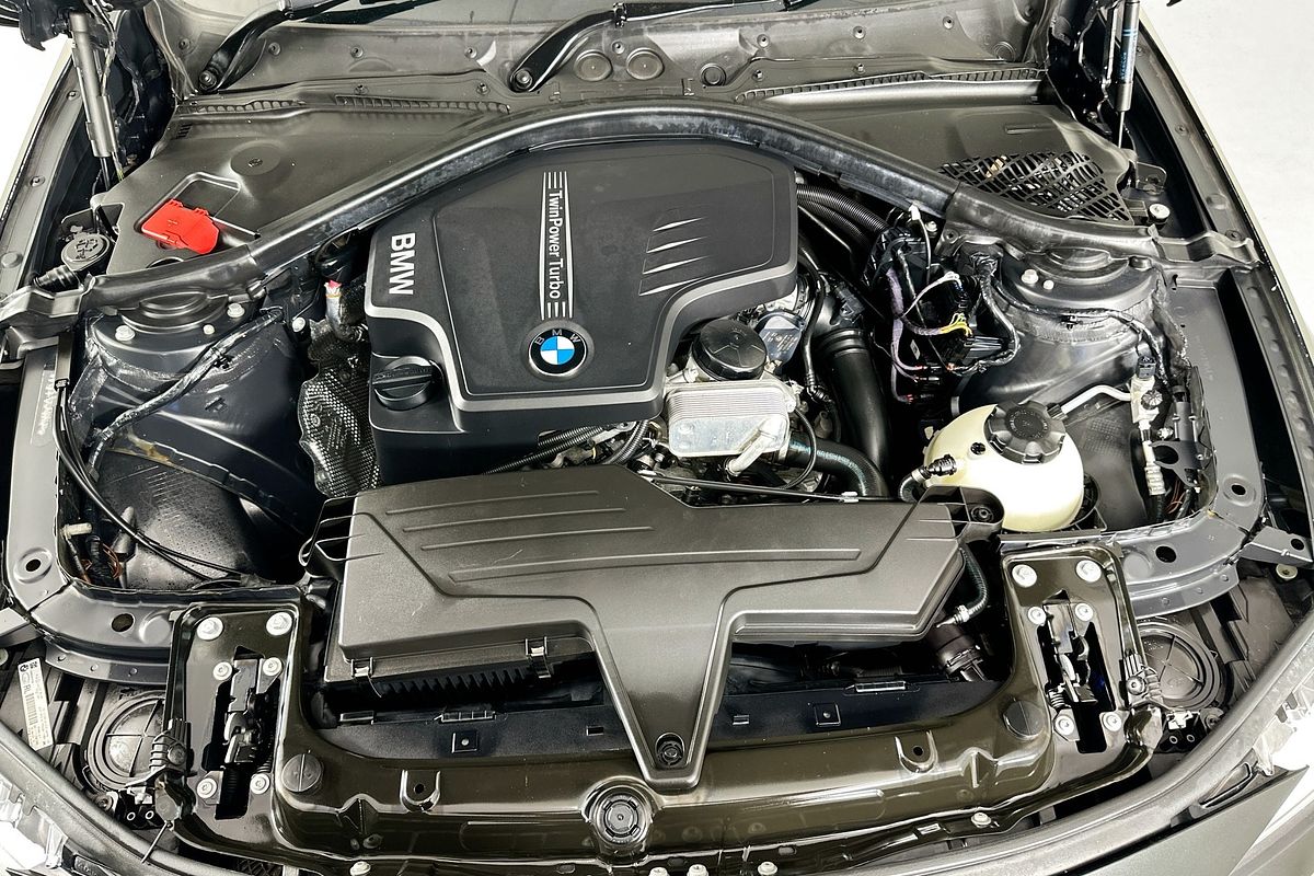 2012 BMW 3 20i F30