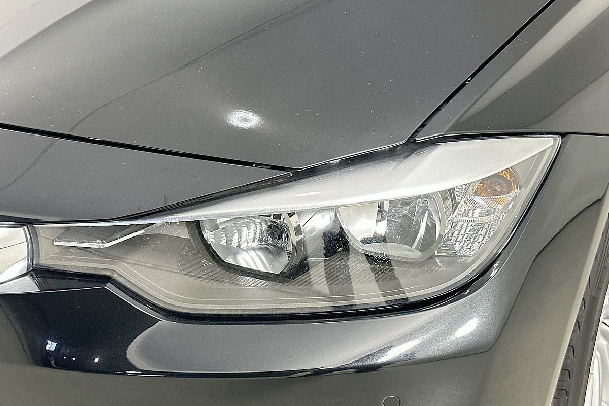 2012 BMW 3 20i F30