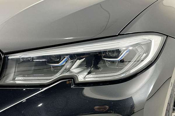 2020 BMW 3 30i M SPORT G20