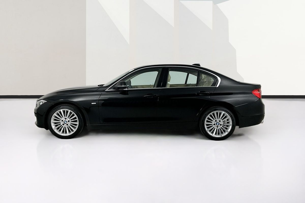 2012 BMW 3 20i F30