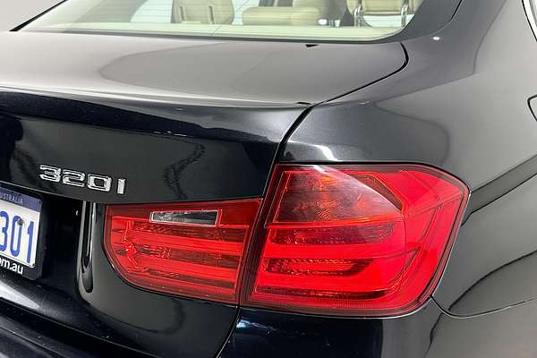 2012 BMW 3 20i F30