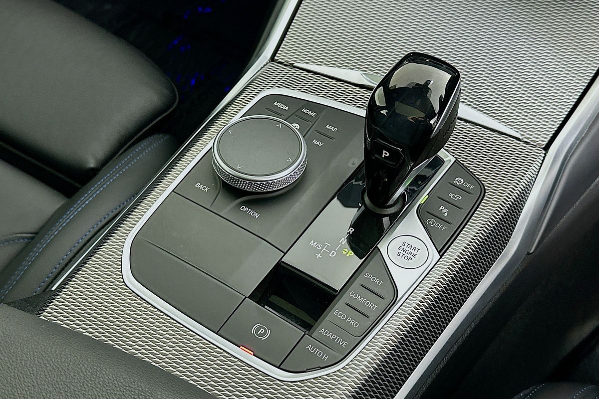 2020 BMW 3 30i M SPORT G20