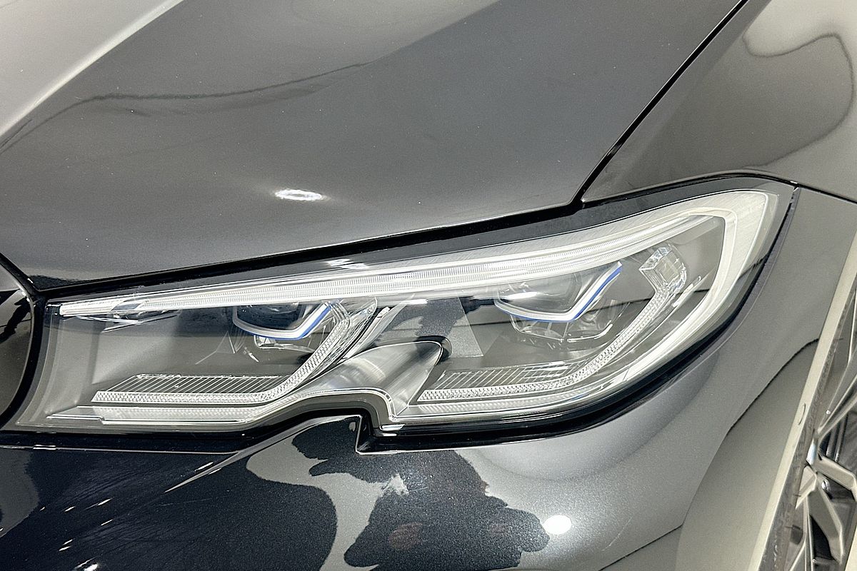 2020 BMW 3 30i M SPORT G20