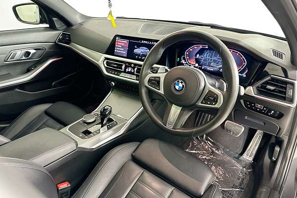 2021 BMW 3 20i M SPORT G20