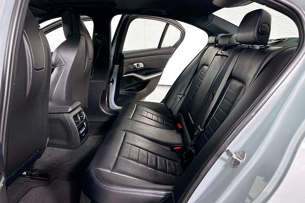 2022 BMW 3 30i M SPORT G20 LCI