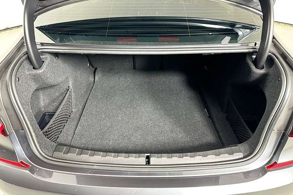 2021 BMW 3 20i M SPORT G20